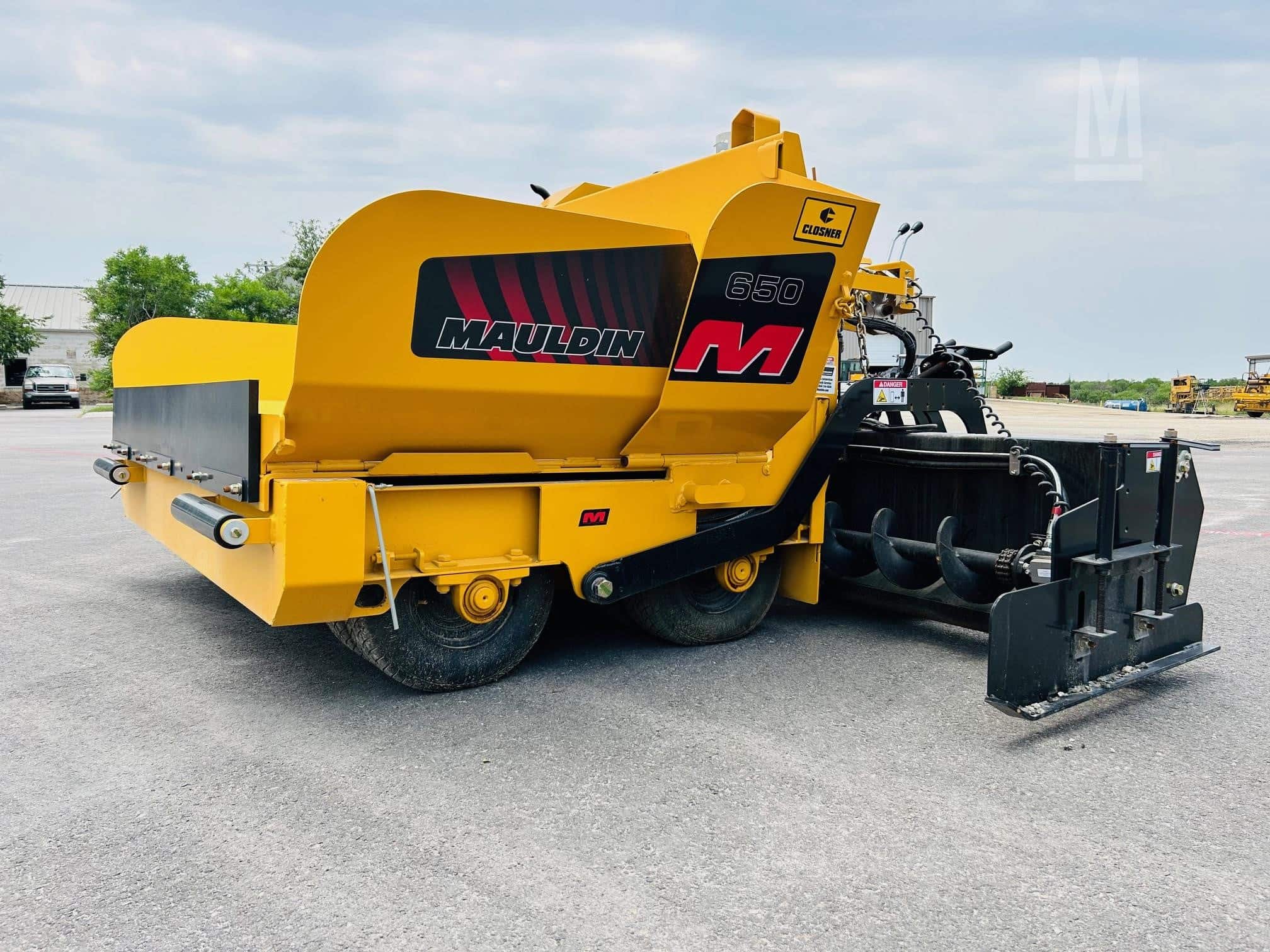 2023 Mauldin 650-R wheeled asphalt paver EQ05252 photo 1